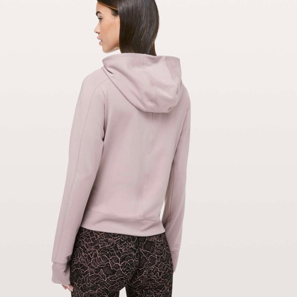 *SOLD* LULULEMON Coast Hoodie Smoky Blush Size 6 Sweater - Picture 3 of 12